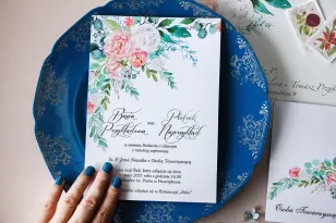 Srebrzone Zaproszenia Ślubne z Piwoniami | Eleganckie Zaproszenia Glamour Kwiatowe | Pastelowe nr 8