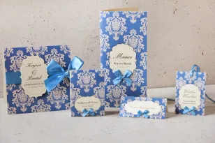Zaproszenie ślubne z dodatkami - Ornament nr 2 - Intensywnie chabrowe kolory na kremowym papierze