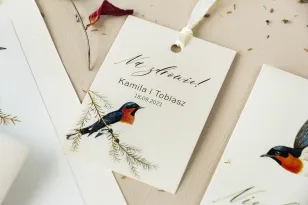 Zawieszki na butelki weselne na perłowym papierze z grafiką ptaków w stylu vintage