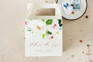 Podziękowania dla gości ślubnych - Pudełko na Ciasto weselne z piwonią w kremowych barwach z dodatkiem pastelowego różu i bieli