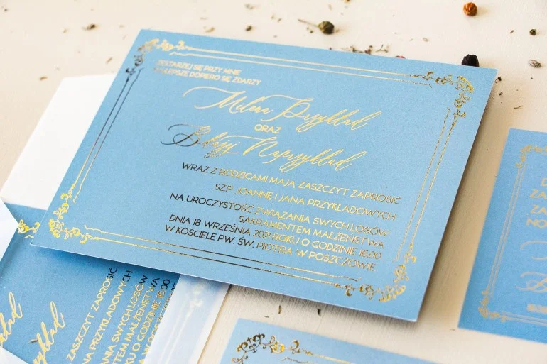 Zaproszenia Weselne w Stylu Glamour ze Złotymi Akcentami | Dusty Blue Design