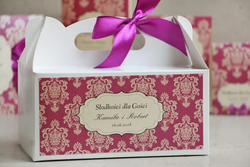 Prostokątne pudełko na ciasto, tort weselny, ślub - Ornament nr 7 - Fioletowe z kokardką