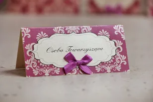 Winietki na stół weselny, ślub - Ornament nr 7 - Fioletowe perłowe z kokardką