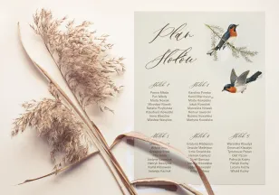 Hochzeitstischplan mit Vintage-Vogelgrafiken