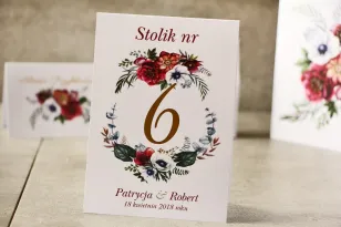 Tischnummern, Hochzeitstisch, Hochzeit - Zikade Nr. 7 mit Vergoldung - Blumen in kühlen Burgunder- und Grüntönen