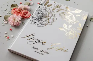 Hochzeitsgästebuch in Weiß mit goldener Pfingstrosengrafik