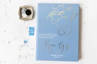 Błękitna Księga Gości ze Złoceniem | Personalizuj Online