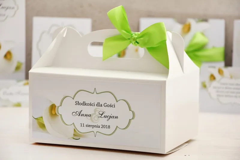 Prostokątne pudełko na ciasto, tort weselny, ślub - Felicja nr 5 - Białe kalie - kwiatowe dodatki ślubne Prostokątne pudełko na ciasto, tort weselny, ślub - Felicja nr 5 - Białe kalie - kwiatowe dodatki ślubne