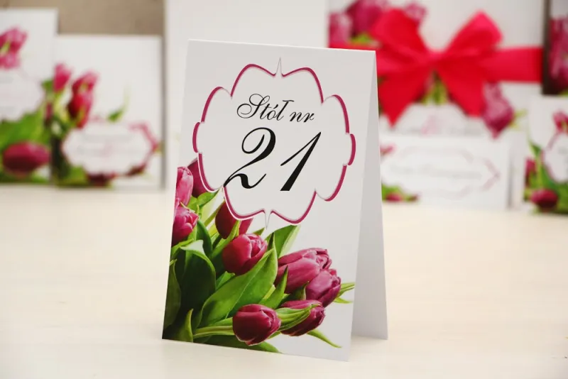 Numery stolików, stół weselny, ślub - Felicja nr 7 - Różowe wiosenne tulipany - dodatki ślubne