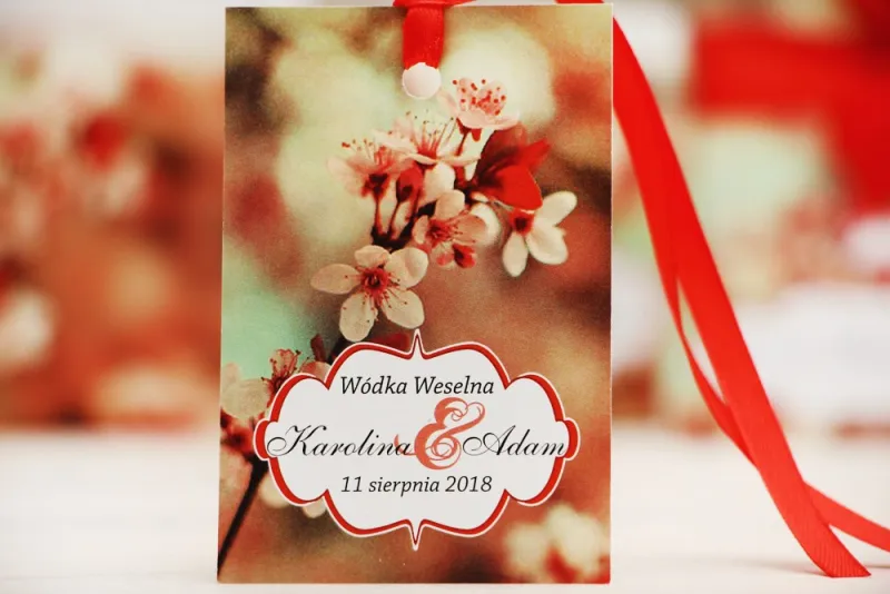Zawieszka na butelkę, wódka weselna, ślub - Felicja nr 8 - Kwiaty wiśni - kwiatowe dodatki ślubne Zawieszka na butelkę, wódka weselna, ślub - Felicja nr 8 - Kwiaty wiśni - kwiatowe dodatki ślubne