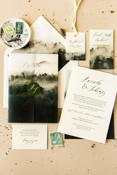 Romantyczne Zaproszenie z Leśnym Akcentem na Papierze Perłowym | Zaproszenia weselne