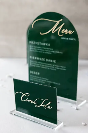 Zielone Menu Weselne na Pleksi Złocone, Elegancka Karta Dań | Menu na Stół Weselny Glamour | Dalia nr 2