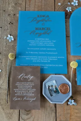 Welurowy Bilecik Ślubny z białym nadrukiem