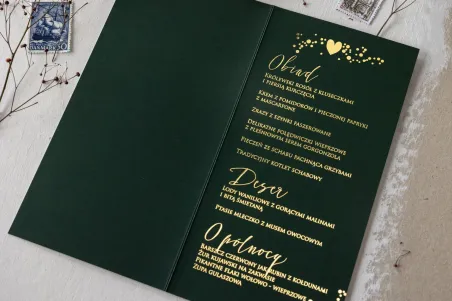 Złocone Menu Ślubne w kolorze butelkowej zieleni ze złotymi gwiazdkami. Złocenie dwustronne w cenie menu.