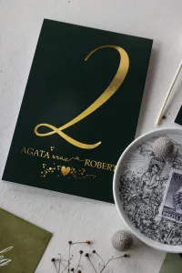 Numery na Stół Weselny Butelkowa Zieleń i Złoto | Simple