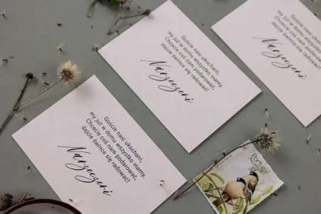 Hochzeitsticket auf Perlenpapier für Hochzeitseinladungen aus der Opal-Kollektion Nr. 11 von Amelia-Wedding.pl