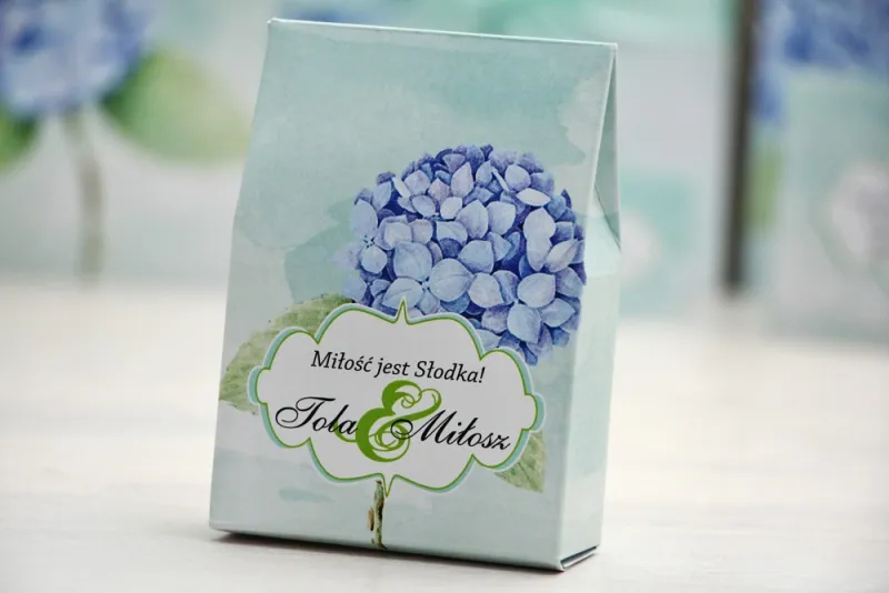 Pudełeczko stojące na cukierki, podziękowania dla Gości weselnych - Felicja nr 16 - Niebieskie hortensje - dodatki ślubne