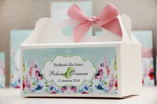 Prostokątne pudełko na ciasto, tort weselny, ślub - Felicja nr 17 - Kolorowe kwiaty - kwiatowe dodatki ślubne