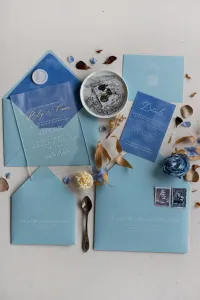 Ekskluzywne Zaproszenia Ślubne na Pleksi Złocone | Glamour