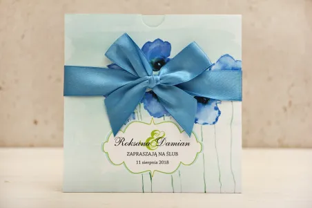 Zaproszenie ślubne, zaproszenia na ślub kwiatowe z kokardą - Felicja nr 18 - Chabrowe maki na pastelowym miętowym tle