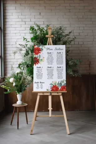 Ślubny Plan stołów z bordowymi i białymi różami