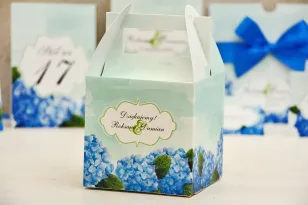Schachtel für quadratische Torte, Hochzeitstorte - Felicja nr 19 - Blaue Hortensien - Blumen Hochzeitszubehör