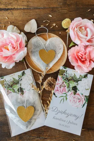 Herbatki w Saszetkach Serce z Kwiatową Grafiką | Upominki dla Gości Weselnych | Amelia-Wedding.pl