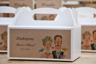 Prostokątne pudełko na ciasto, tort weselny, ślub - Presto - rustykalne, ekologiczne z rysunkiem Pary Młodej