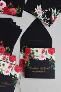 Eleganckie Złocone Zaproszenia Ślubne Granatowe z Kwiatami