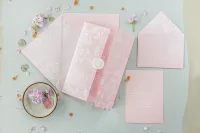 Zaproszenia Ślubne na Szkle z Kwiatami | Amelia-Wedding.pl