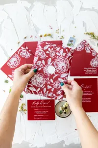 Zaproszenia Ślubne na Szkle Glamour • Czerwone Kwiaty | PR31