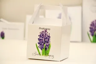 Pudełko na ciasto kwadratowe, tort weselny - Elegant nr 7 - Fioletowy hiacynt - kwiatowe dodatki ślubne