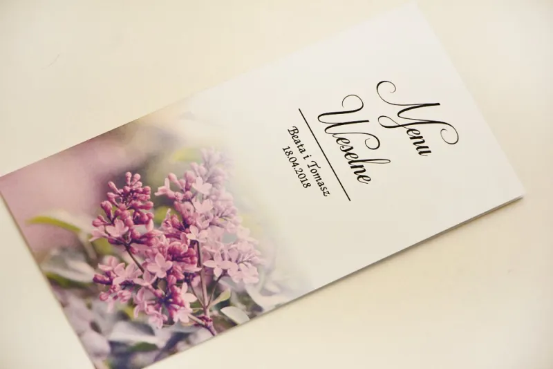 Menu weselne, stół weselny - Elegant nr 11 - Fioletowe bzy - Eleganckie kwiatowe wzory - dodatki ślubne