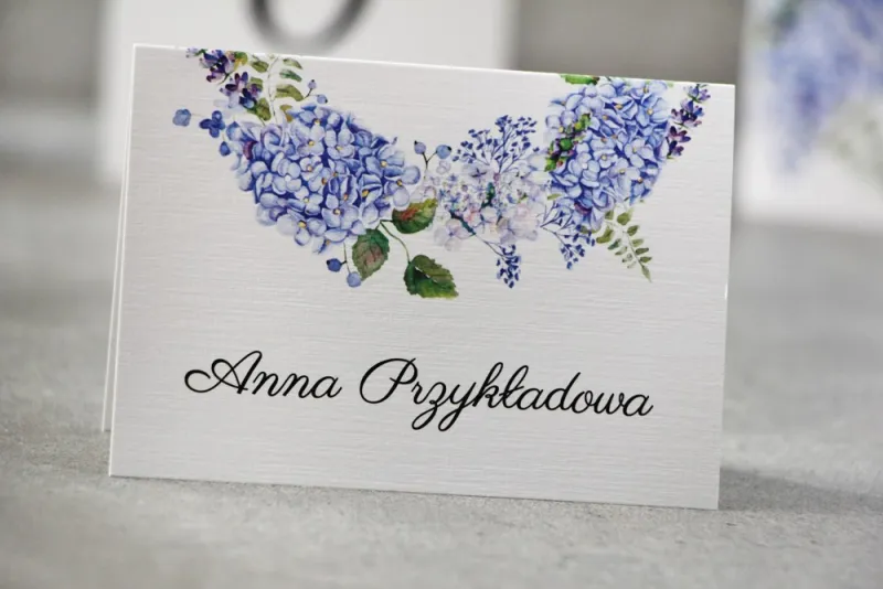 Vignetten für den Hochzeitstisch, Hochzeit - Pistazie Nr. 1 - Blaue Hortensien mit einem zarten Hauch von Grün Vignetten für den Hochzeitstisch, Hochzeit - Pistazie Nr. 1 - Blaue Hortensien mit einem zarten Hauch von Grün