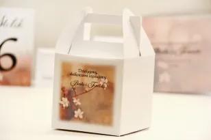 Schachtel für quadratische Torte, Hochzeitstorte - Elegant nr 16 - Kleine Apfelblüten - florale Hochzeitsaccessoires