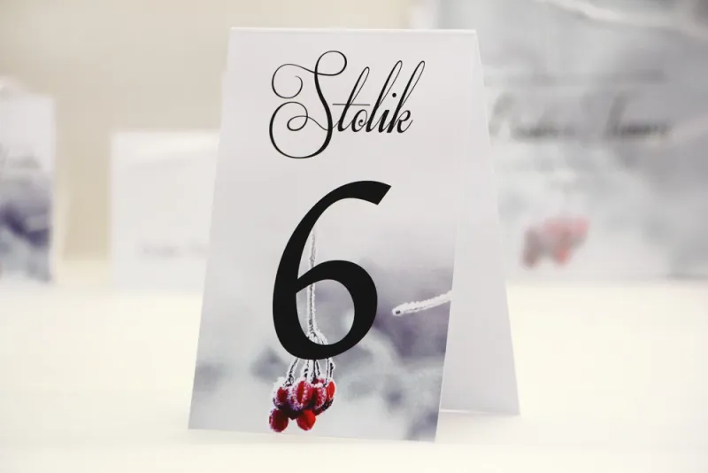 Numery stolików, stół weselny, ślub - Elegant nr 17 - Zimowe z jarzębiną - dodatki ślubne Numery stolików, stół weselny, ślub - Elegant nr 17 - Zimowe z jarzębiną - dodatki ślubne
