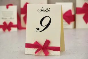 Tischnummern, Hochzeitstisch, Hochzeit - Belisa Nr. 7 - Amaranth, mit Schleife, elegante Hochzeitsaccessoires