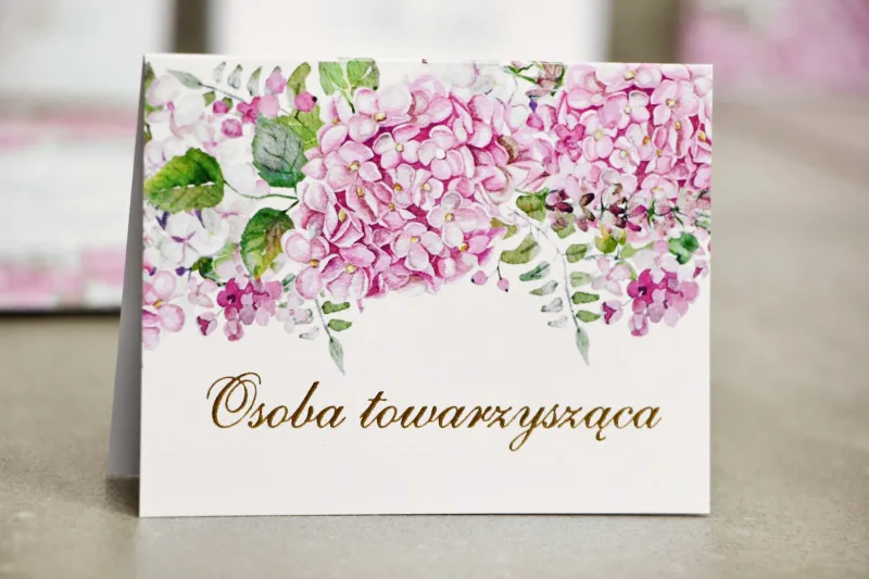 Winietki na stół weselny, ślub - Sorento nr 6 - Różowe hortensje - kwiatowe dodatki ślubne ze złoceniem Winietki na stół weselny, ślub - Sorento nr 6 - Różowe hortensje - kwiatowe dodatki ślubne ze złoceniem