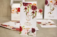 Eleganckie Menu Weselne Burgundowe Kwiaty Złocone Sorento 7