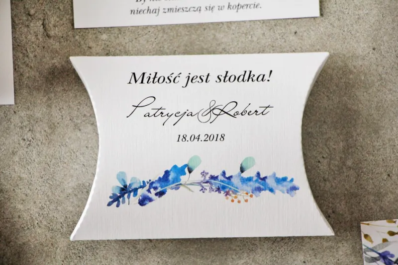 Pudełeczko poduszeczka na cukierki, podziękowania dla Gości weselnych - Pistacjowe nr 7 - Zimowe gałązki Pudełeczko poduszeczka na cukierki, podziękowania dla Gości weselnych - Pistacjowe nr 7 - Zimowe gałązki