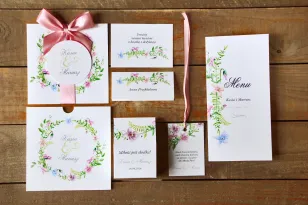 Probeset mit Hochzeitseinladungen im Etui mit Accessoires, Danksagungen und Geschenken für Hochzeitsgäste