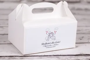 Pudełko prostokątne na ciasto weselne Bueno nr 3 - Rysunek zakochanej Pary Młodej dryfującej w chmurach