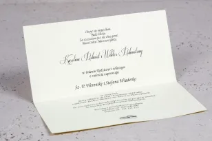 Wnętrze Zaproszenia ślubnego Moreno nr 8 - owinięte perłowo-zgranatową owijką z bogato zdobionym ornamentem i cyrkonią