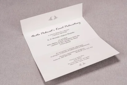 Eleganckie Zaproszenia z czarnymi Ornamentami, wiązane kokardką | Nietypowe zaproszenia weselne | Madras nr 1