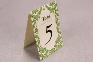 Ślubne numery stolików weselnych z kolekcji Madras nr 3 - zielone ornamenty