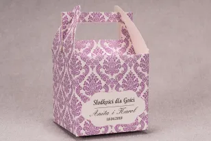 Ślubne pudełko na ciasto weselne kwadratowe z kolekcji Madras nr 4 - różowe ornamenty