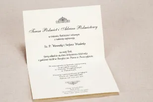 Klassische Hochzeitseinladungen mit brauner Spitze und intensiver magentafarbener Schleife - Innenseite von Klaris Einladung Nr.