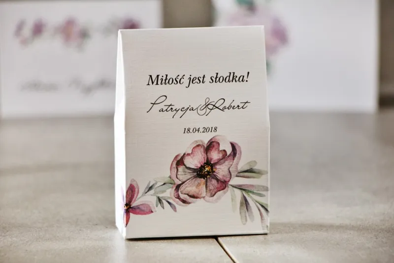 Pudełeczko stojące na cukierki, podziękowania dla Gości weselnych - Pistacjowe nr 15 - Delikatne fioletowe kwiaty