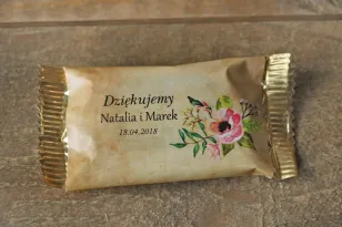 Ślubne Czekoladki w stylu rustykalnym z kwiatami w stylu boho, kolor różowy - Karmelowe nr 2