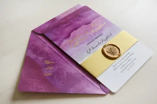 Fioletowe, purpurowe, akwarelowe zaproszenia ślubne ze stemplem lakowym i złoceniem